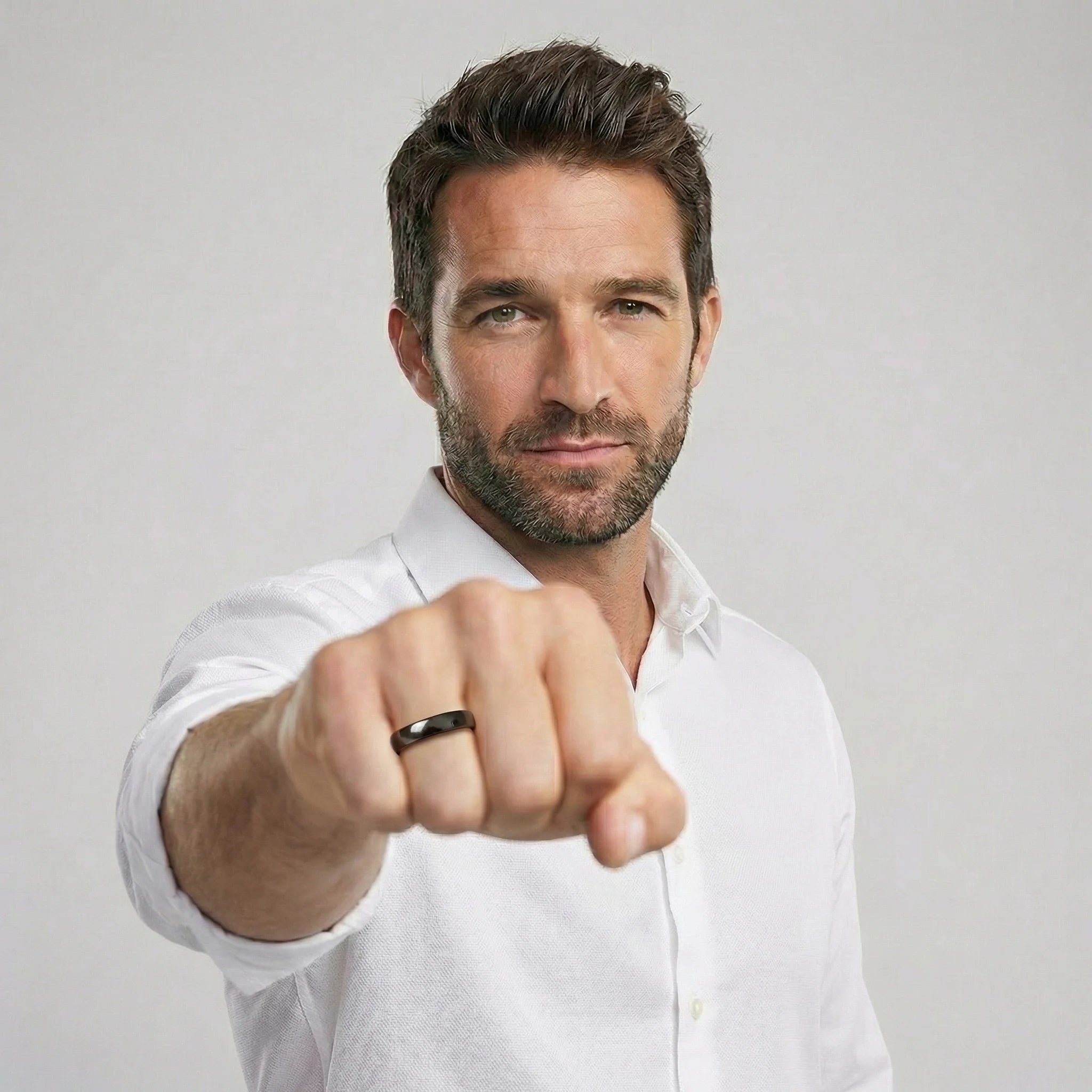 Anello in ceramica lucida - Nero